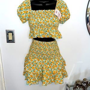 Crop Top w/ Puff Sleeve Mini Skort Set